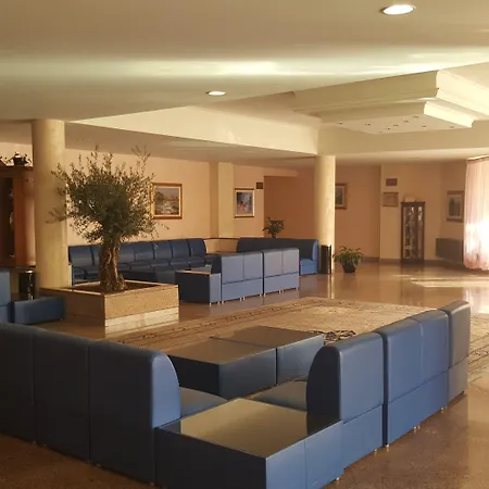 Hotel Kiris-2